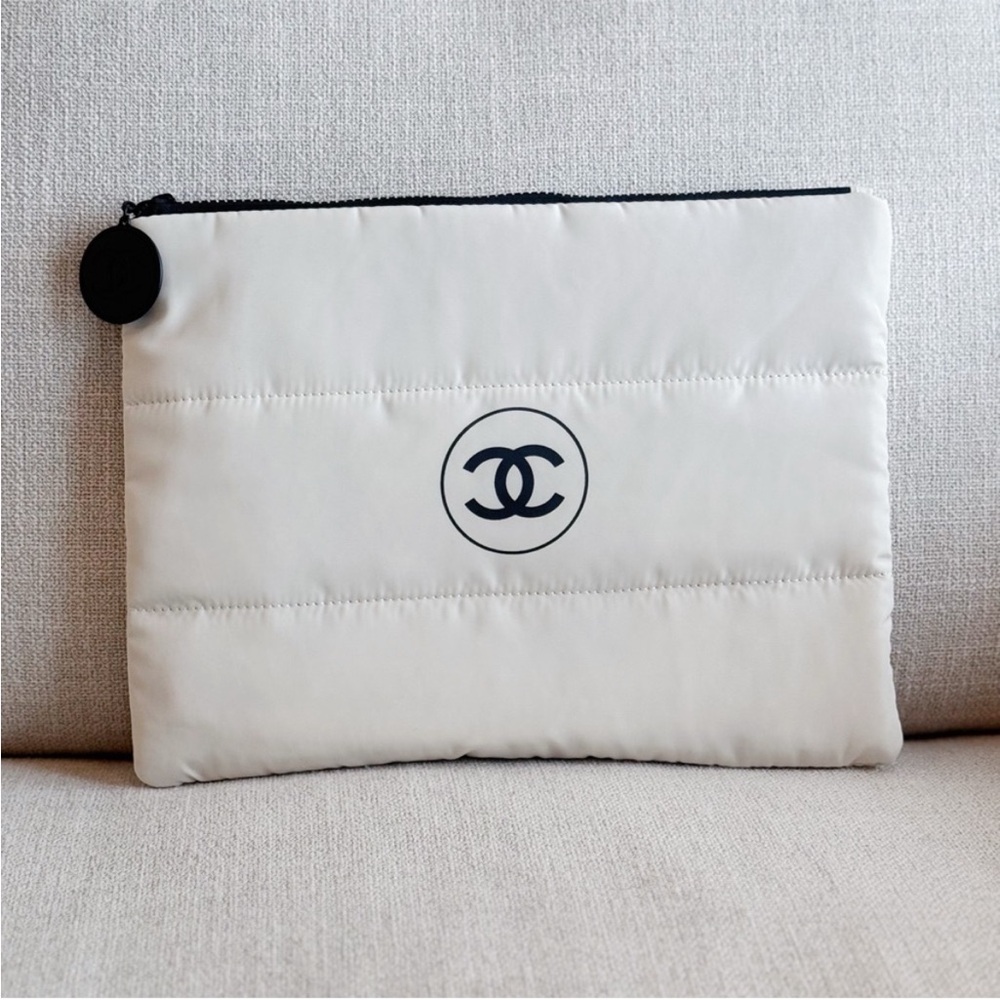 Chanel Beauty White Puff Cosmetic
Bag iPad/Laptop Case